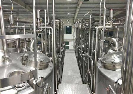 為青海玉樹巴顔喀拉牦牛乳業公司提供整套乳品生産線